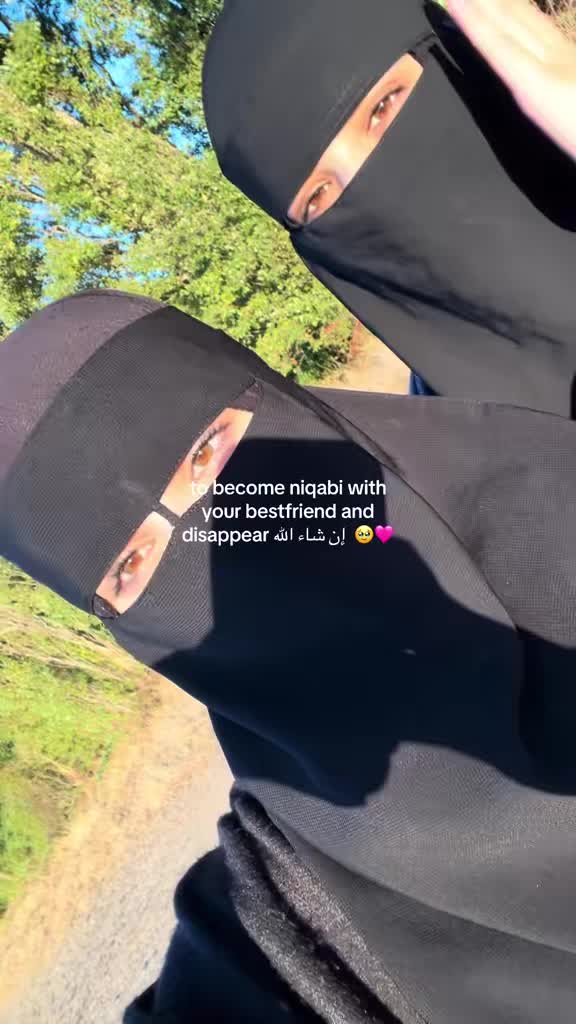 @𝓔💋&rsquo;
