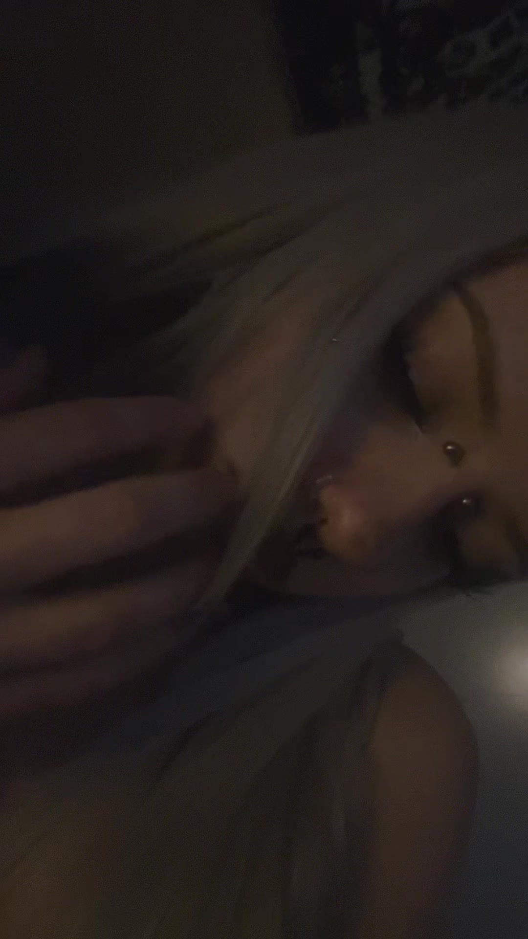 @Scarlet100xx
