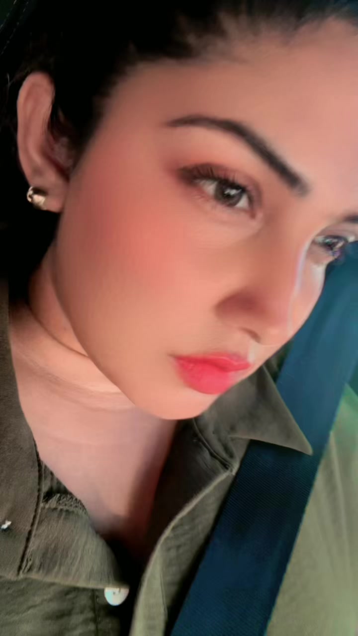@Chunkygirlsrilanka