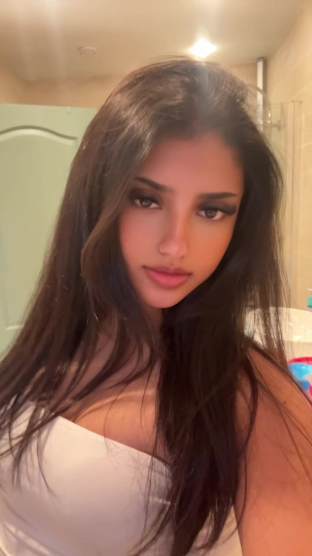 @notriiakaur