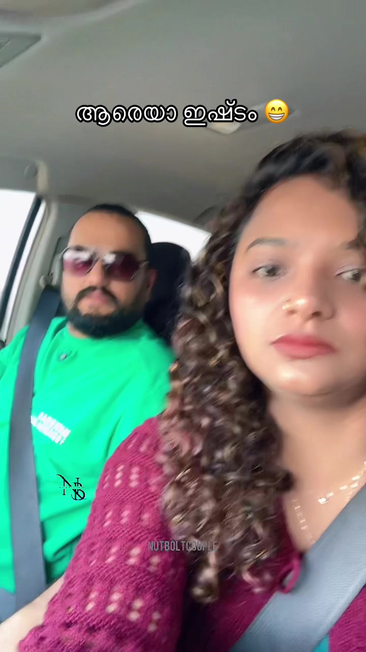 @-nutbolt-couple