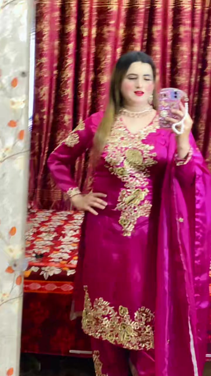 @꧁✿Miss..P𝚊𝚛𝚒✿꧂