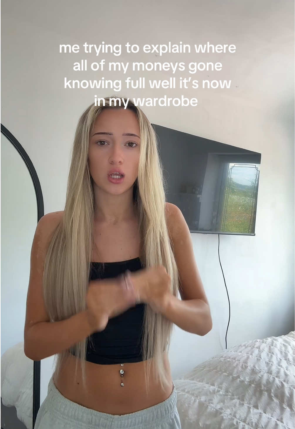 @livhowellll