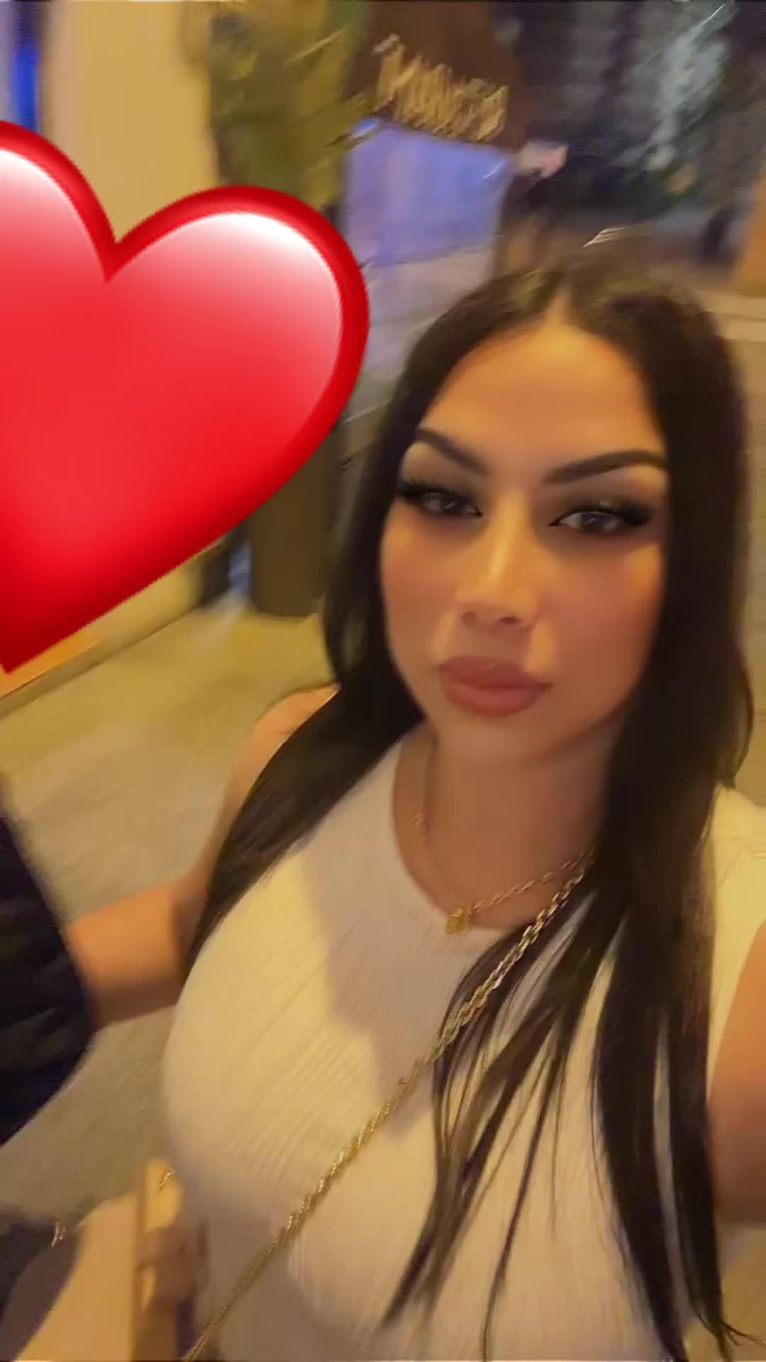 @ayla_bloom2