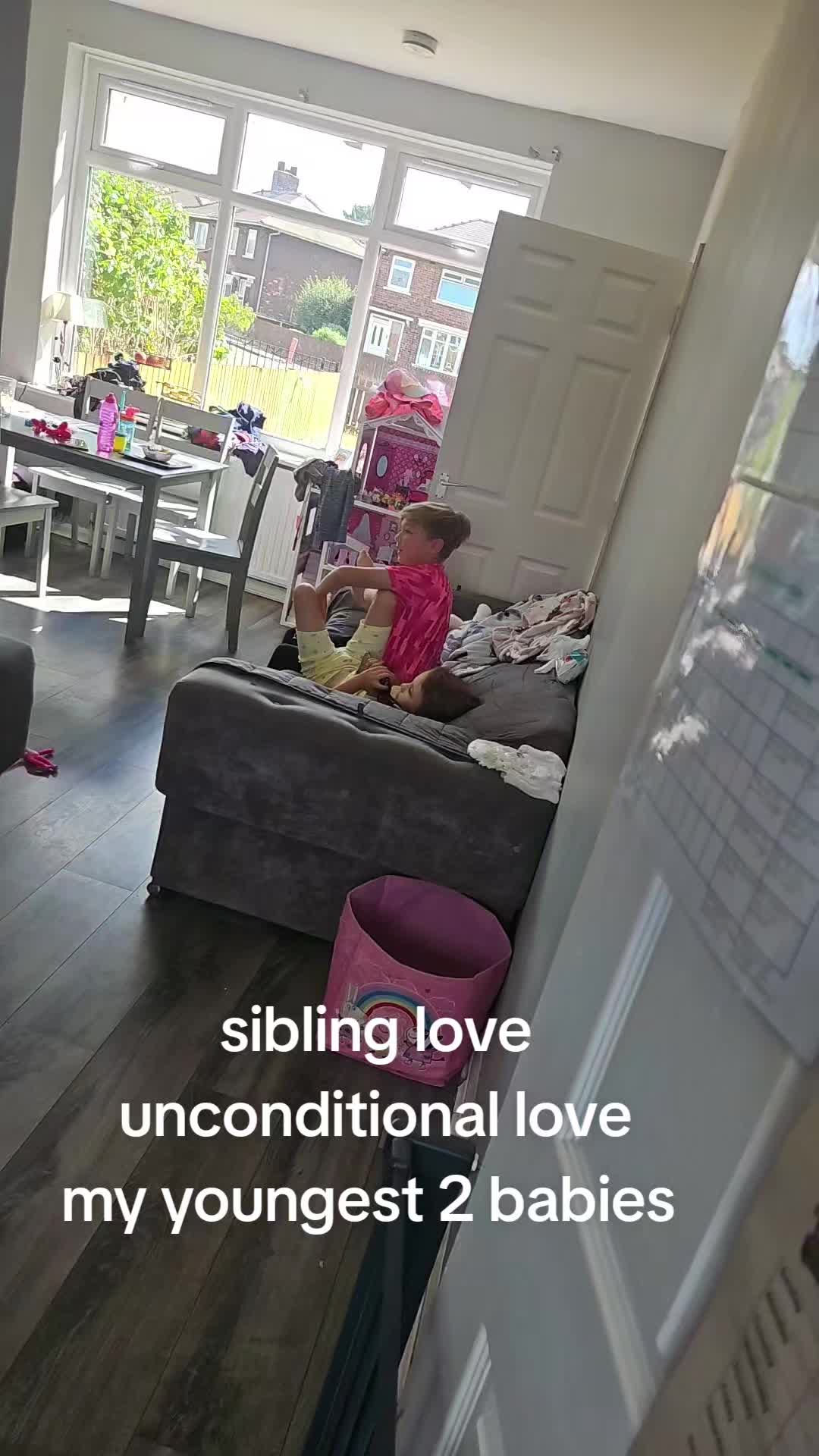 @🧡💛💚💜shushyourlips🧡💛💚💜