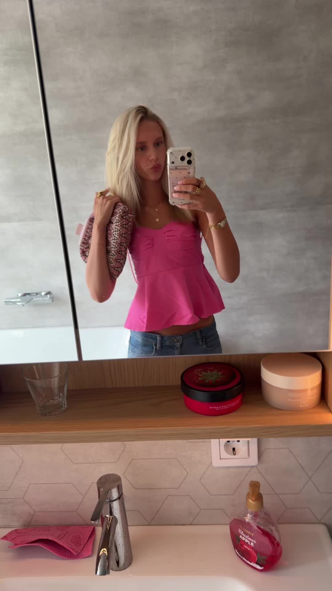 @username785676