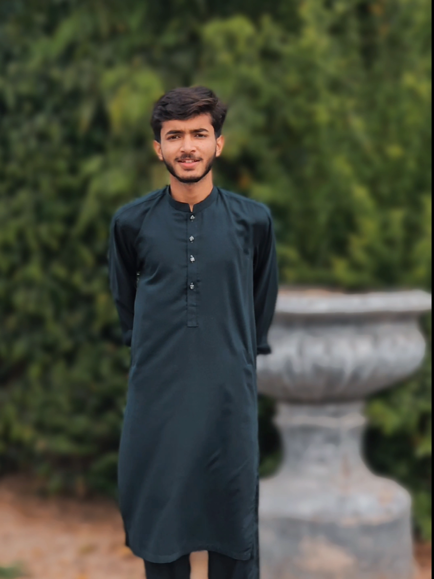 @رانا عمیر خاں 🇬🇧