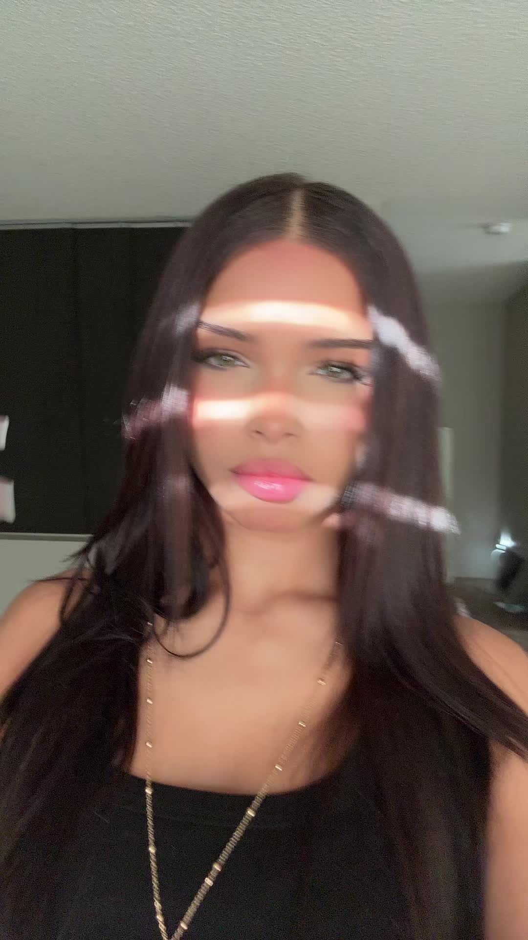 @jælyn