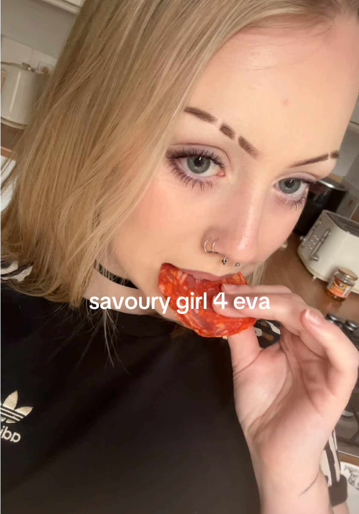 @eviebecca5
