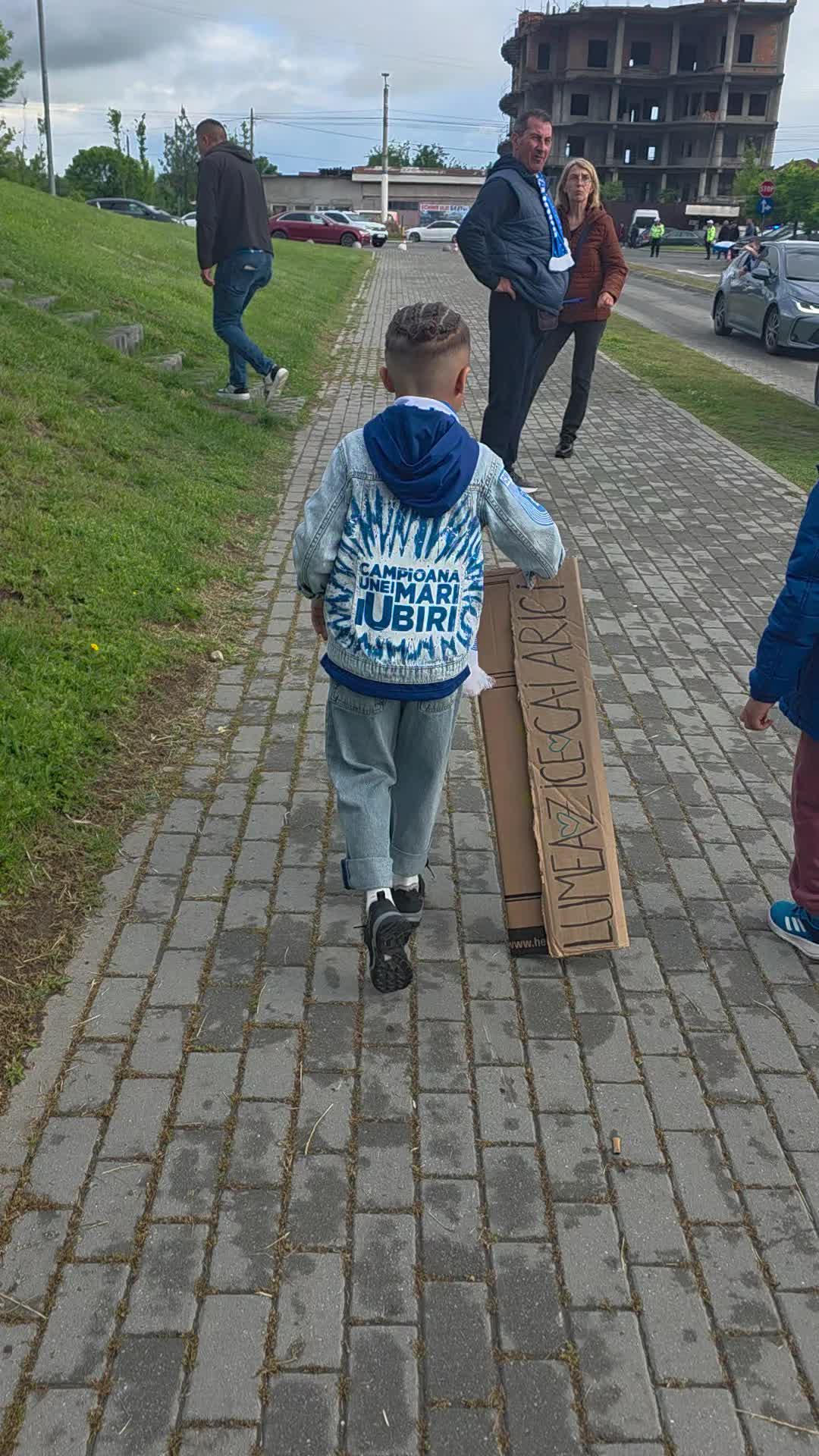 @Zian Leuţul Sudului