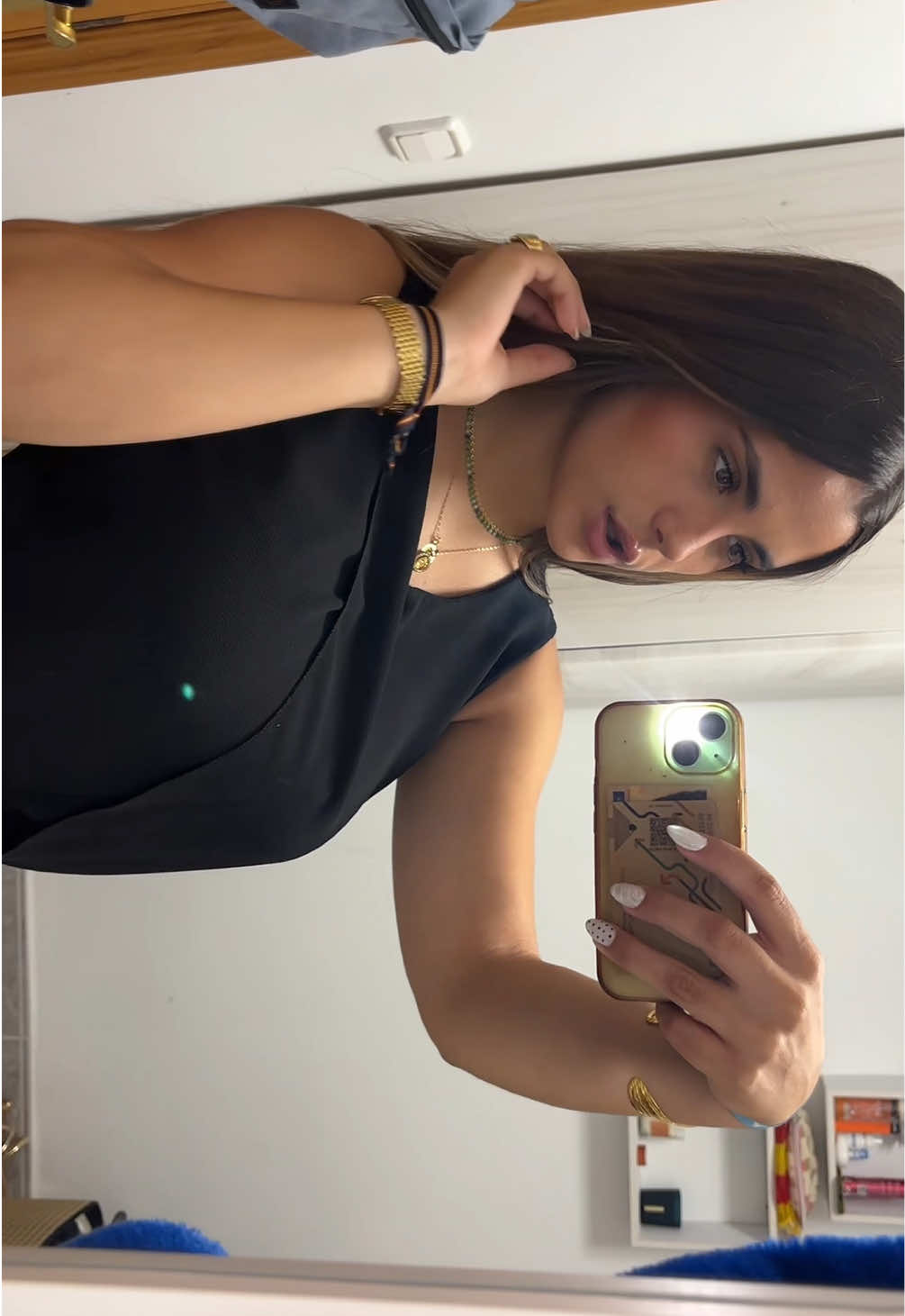 @🤫