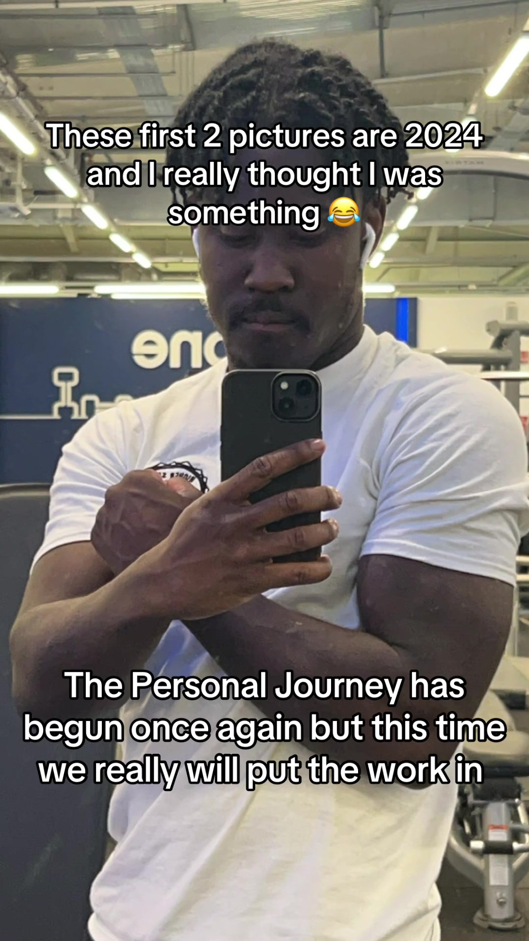 @MR HAPPY FRIDAY🕺🏾🥳
