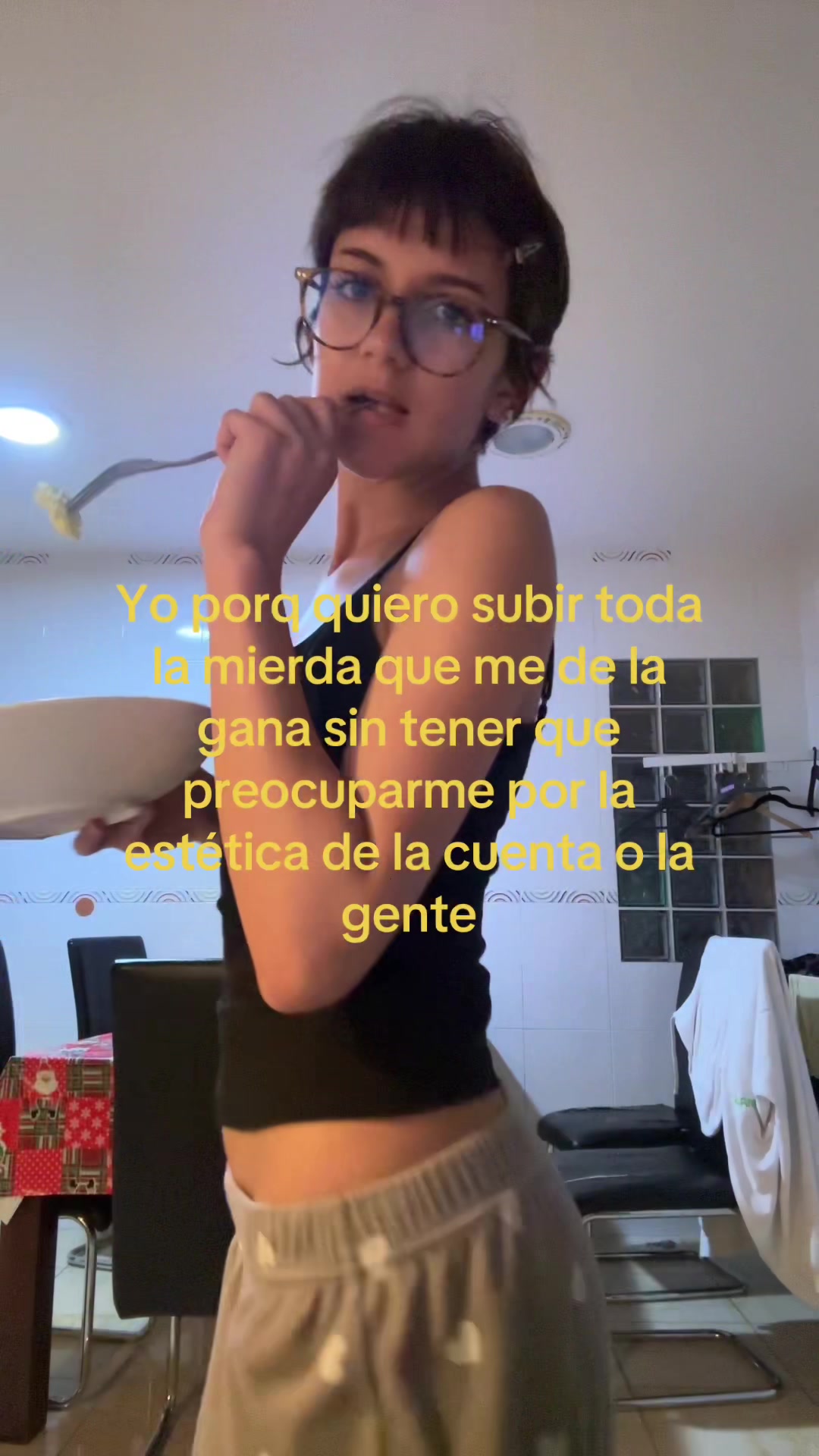 @meninaoutrolugar