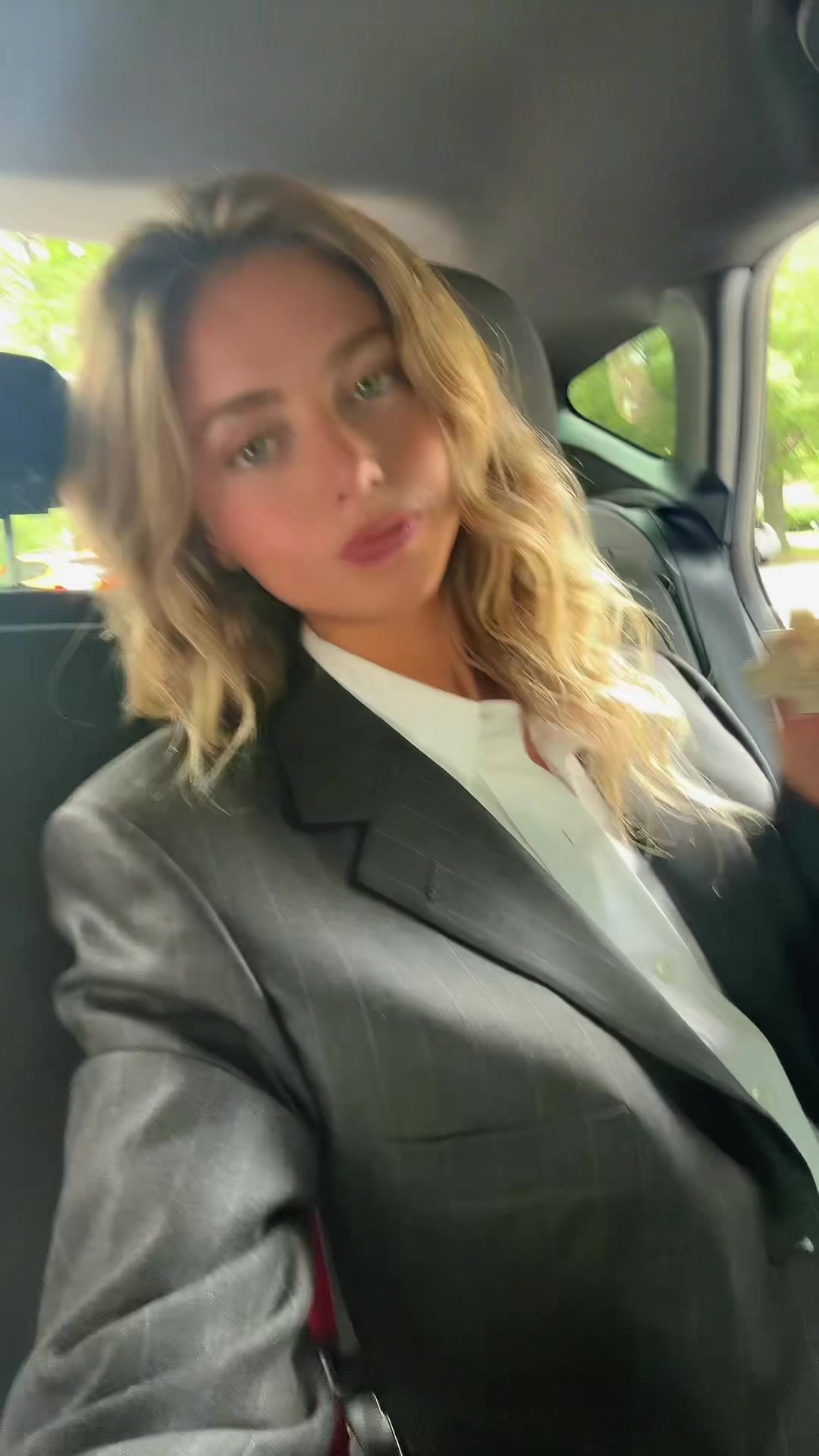 @ellie⭐️
