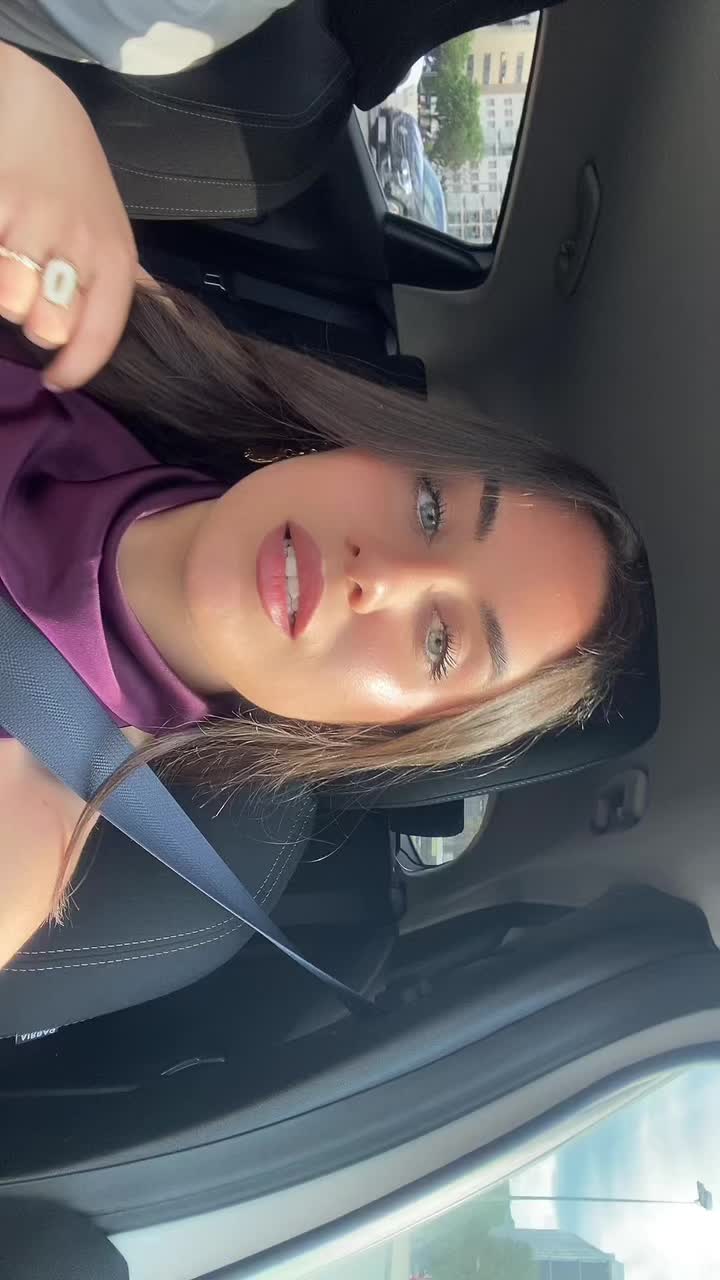 @claudia martin🖤