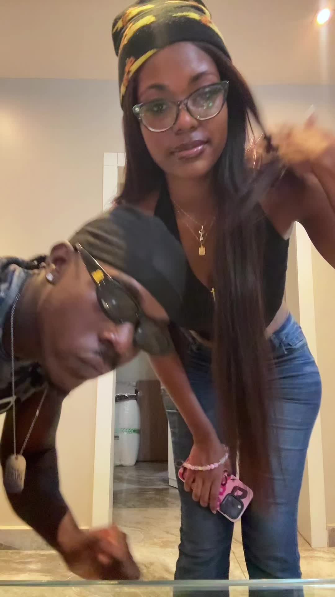 @Dele