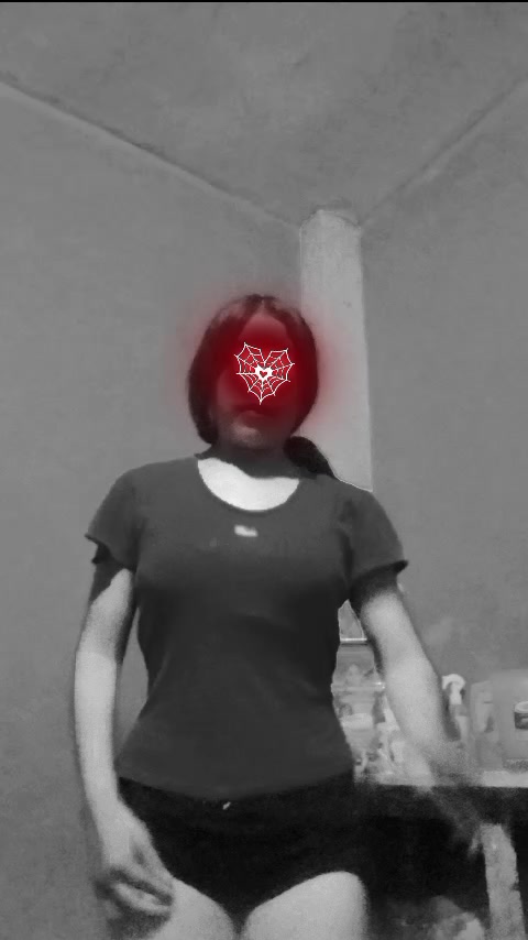 @MIRELLA_CHAVEZ
