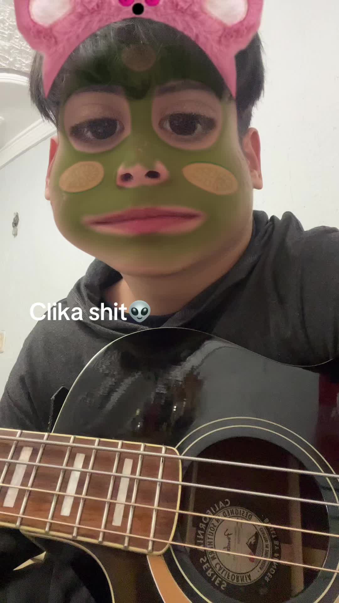 @𝖄𝖔𝕿𝖊𝖑𝖇𝖆𝖘𝖘