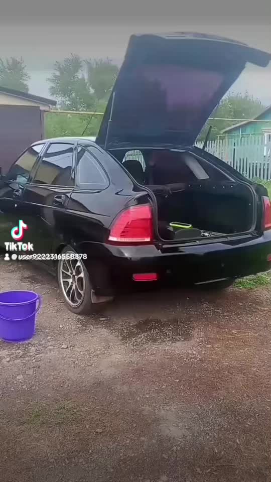 @user9222316558378