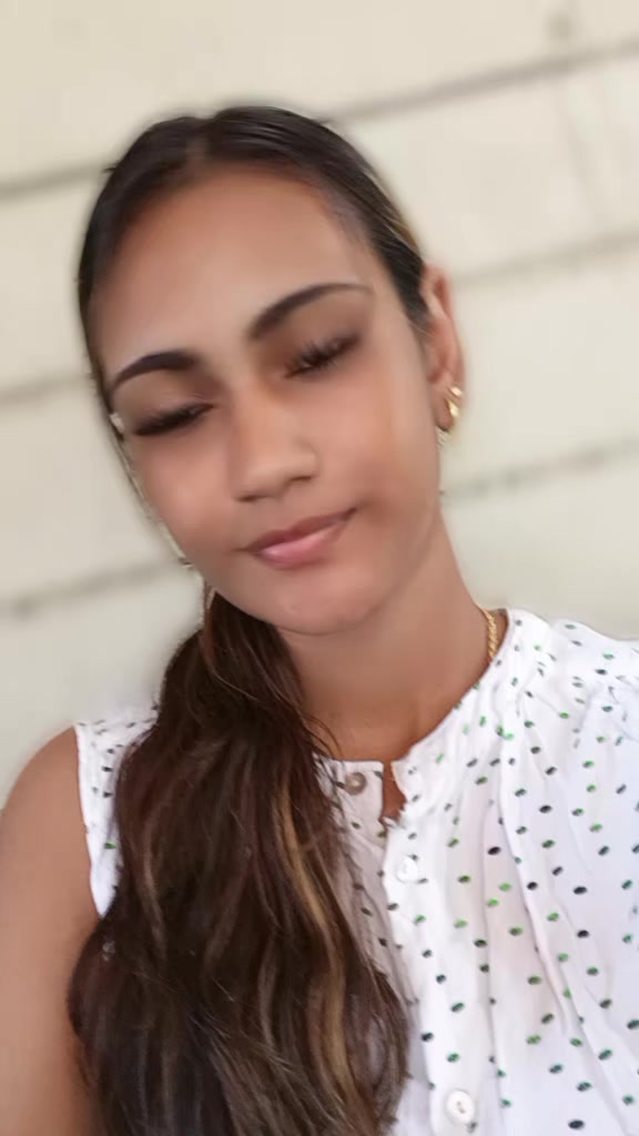 @Nisha🥀🧸🖤