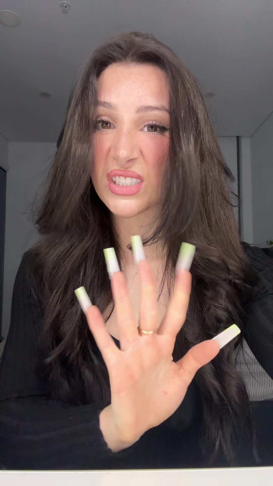 @Vanessa Knight