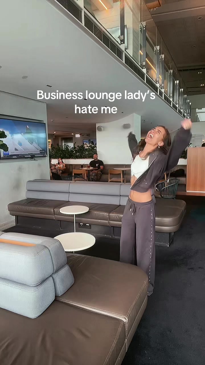 @Laurenlucisanoo