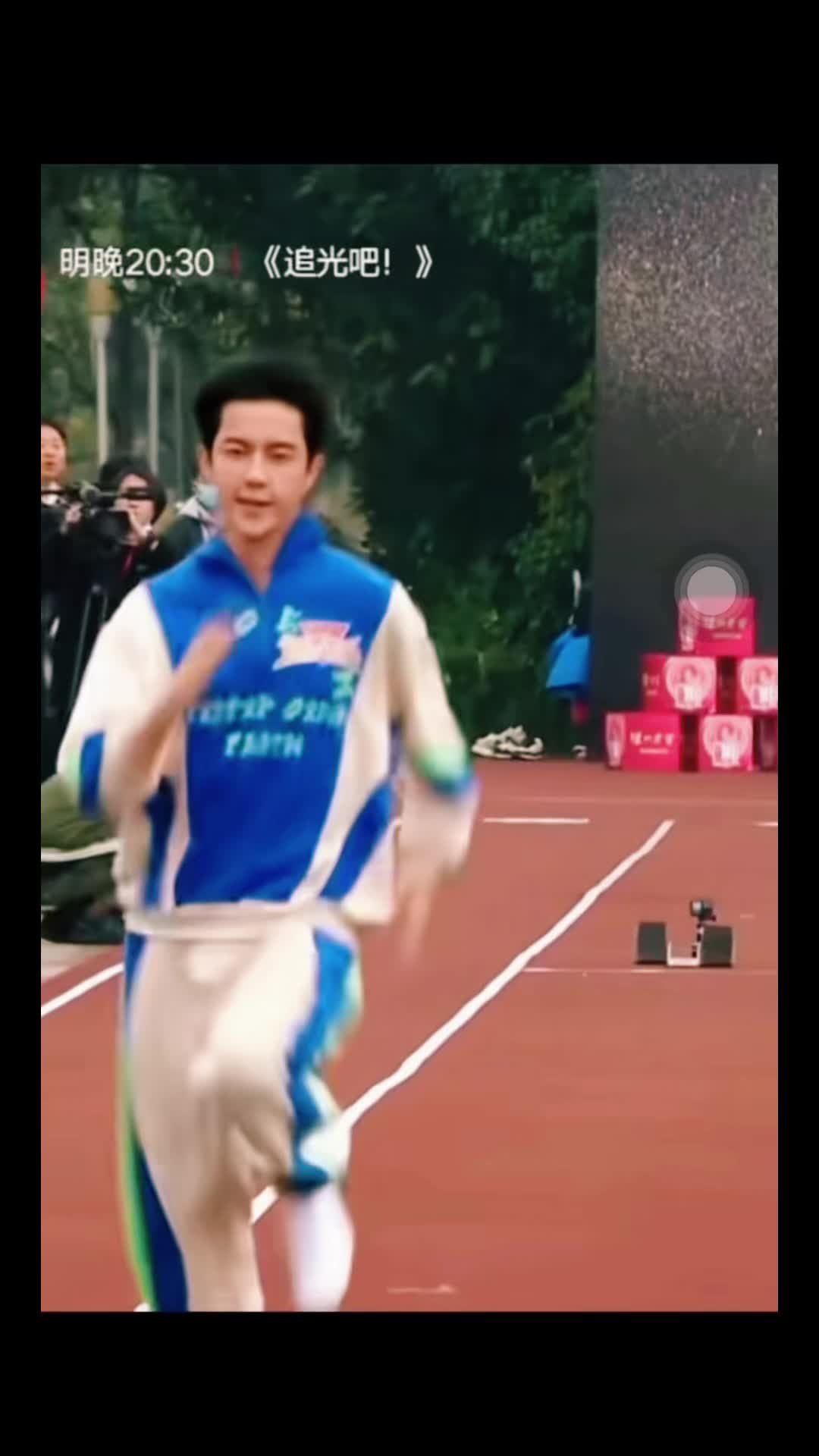 @Yumenglong