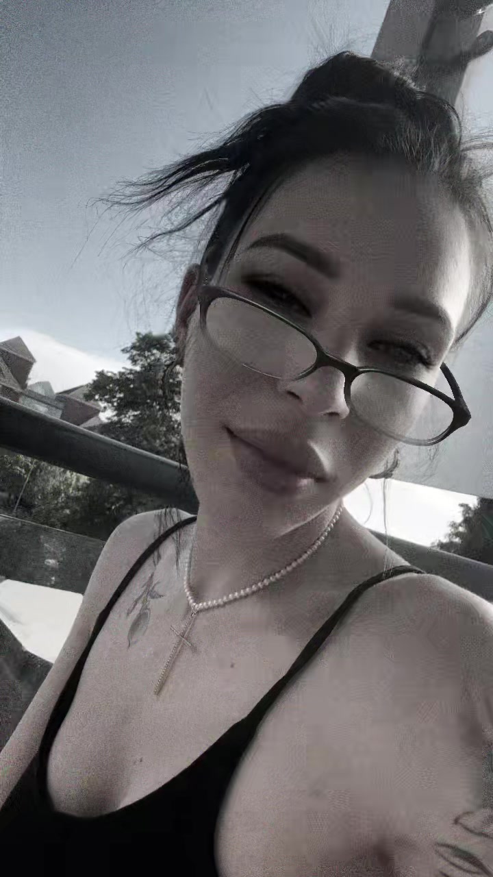 @Patricia🤍🖤