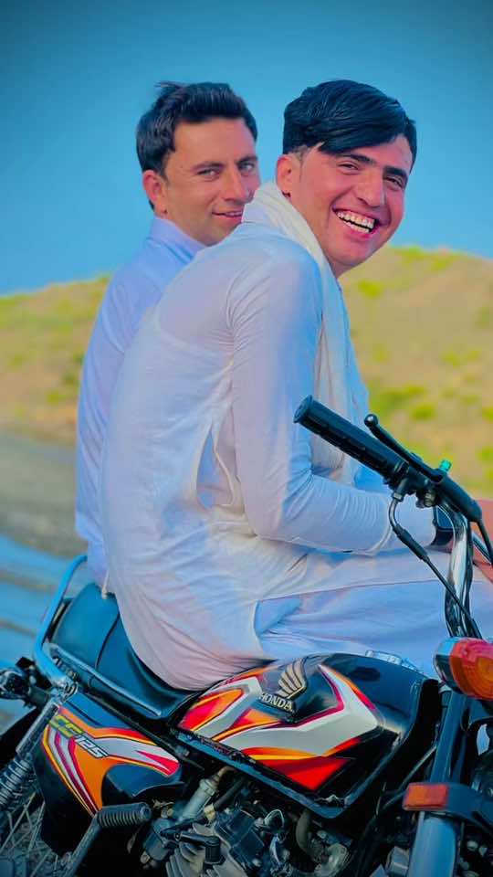 @👑Mujeeb Ur Rehman👑