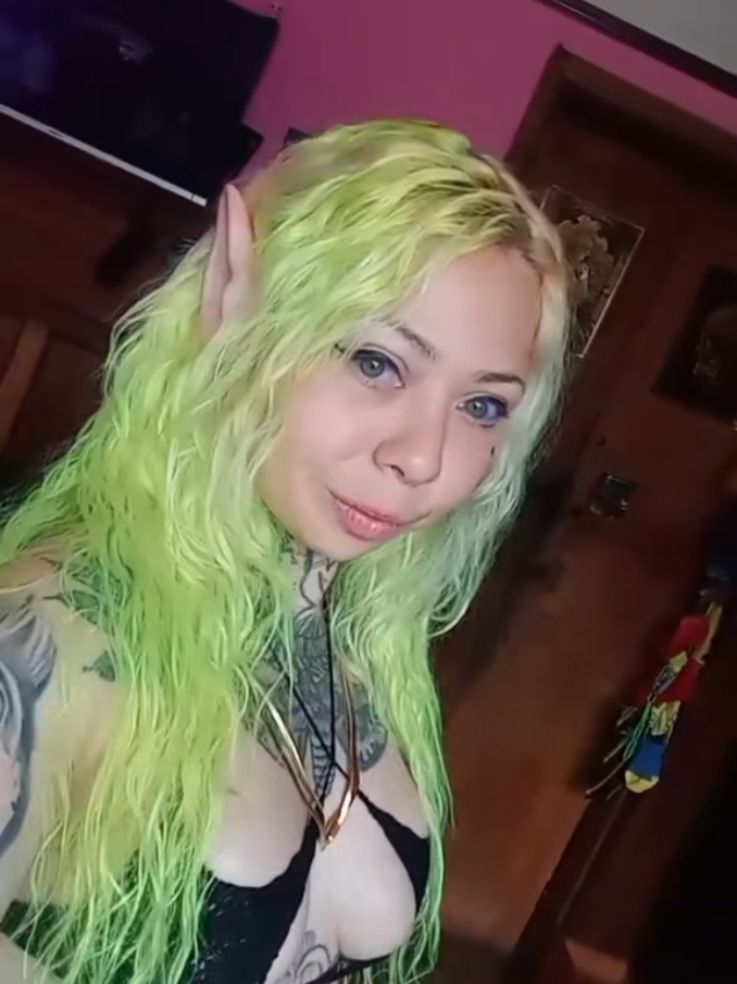@BrujaOzkura666