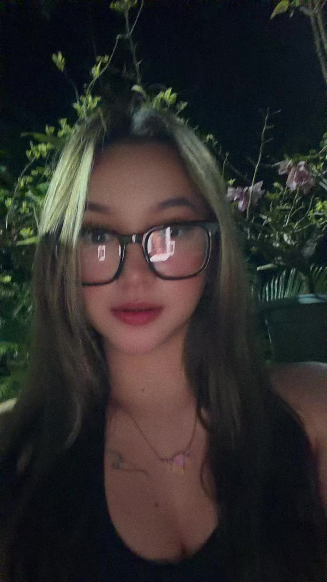 @agandaaa on IG