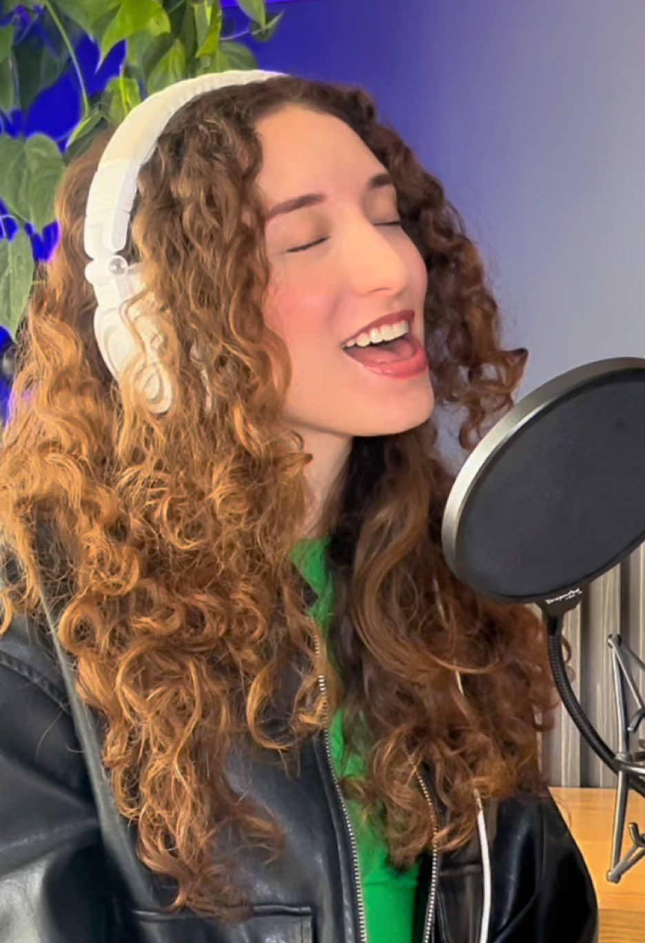 @desireemedina_music