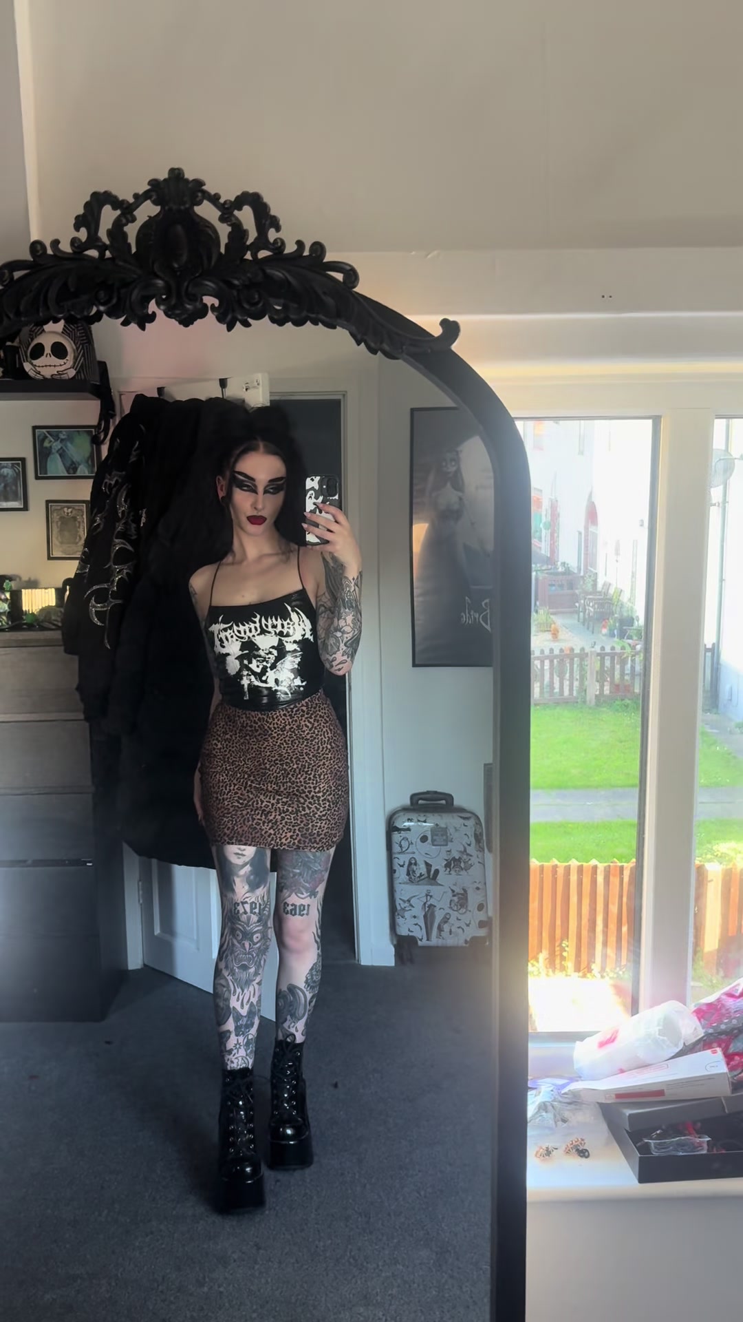 @Amber 🖤