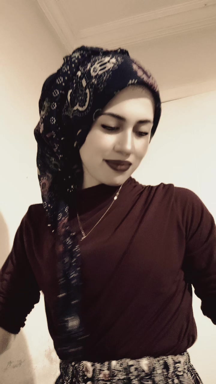 @elanur34343