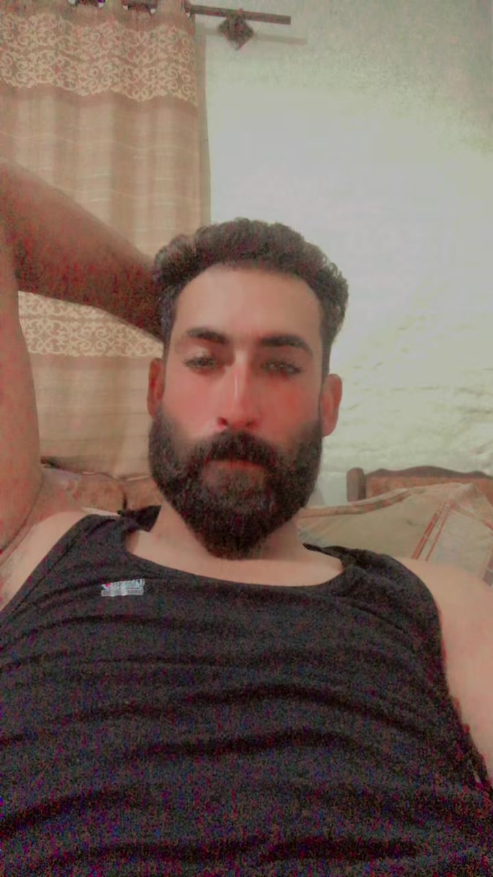 @لاڈلا بٹ 786