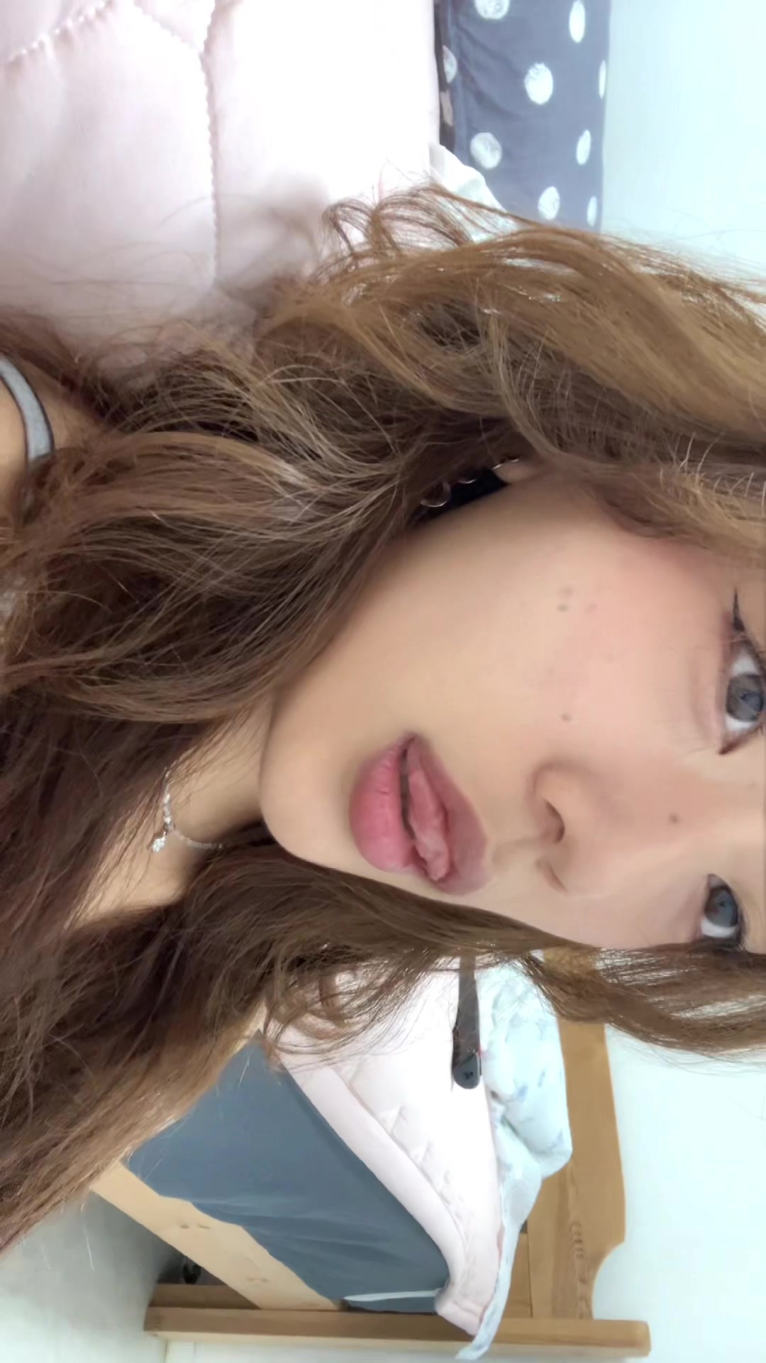 @leehoyoung