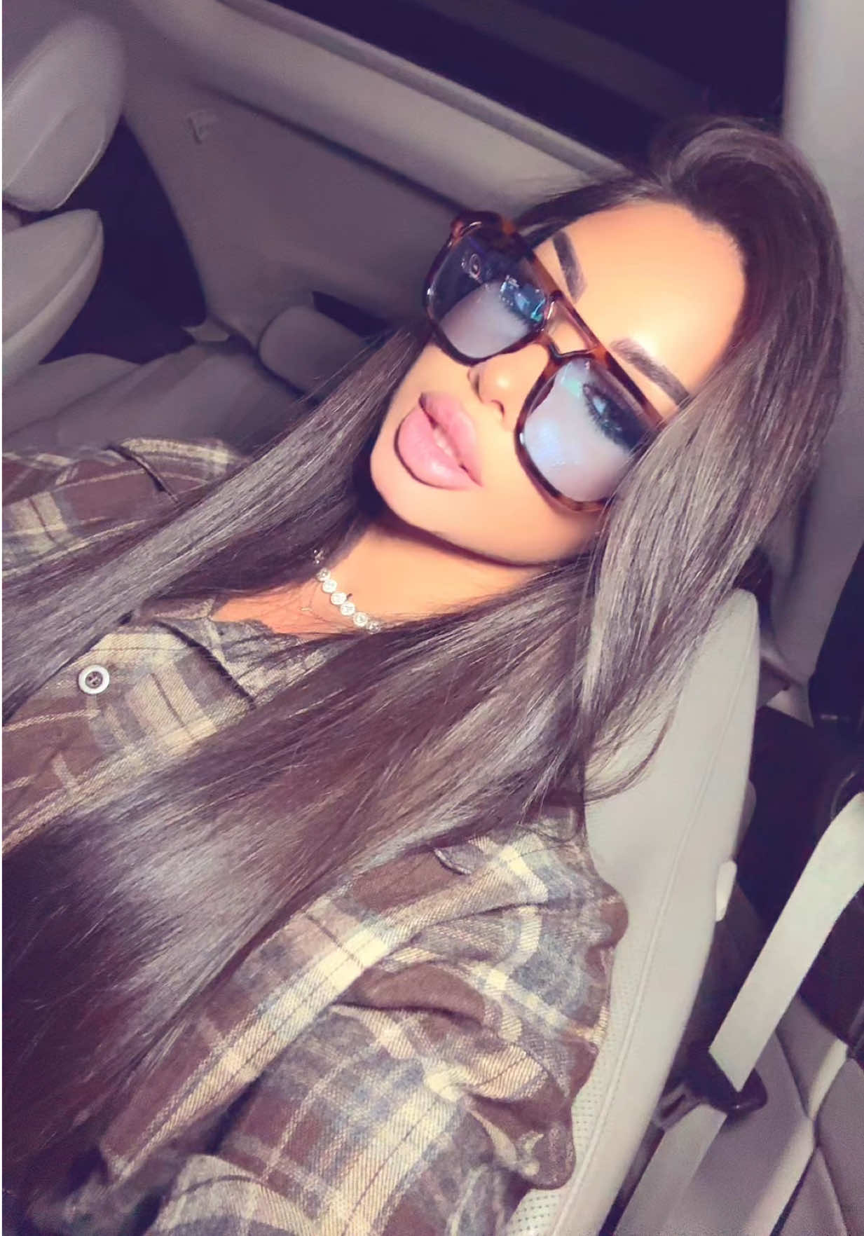 @Elissa