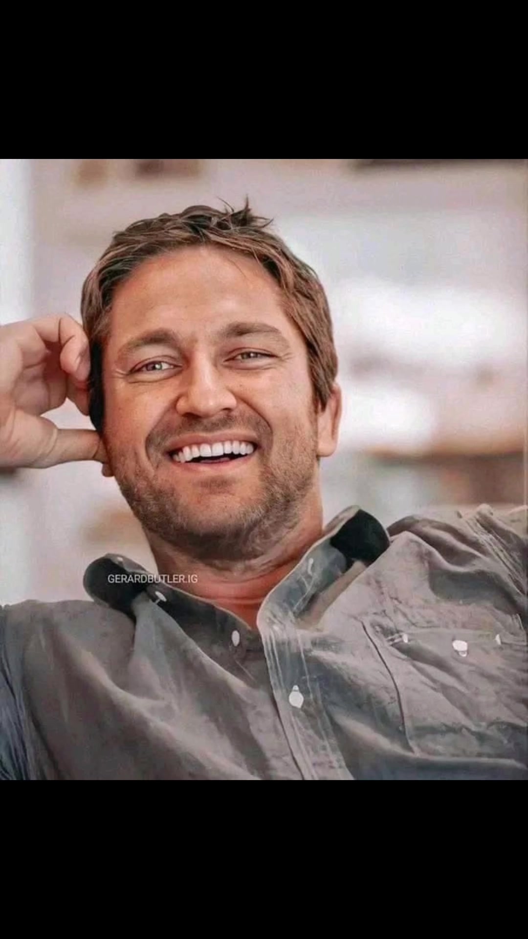 @Gerard butler