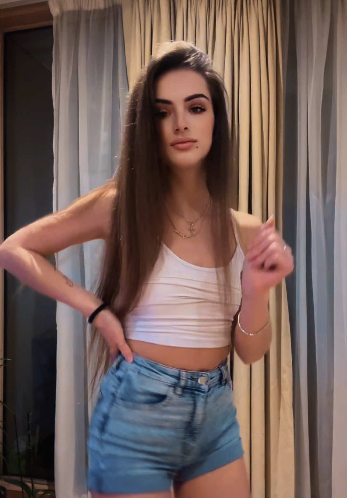 @🤍♡ 𝓜𝓲𝓬𝓾𝓽𝓪 ♡🤍