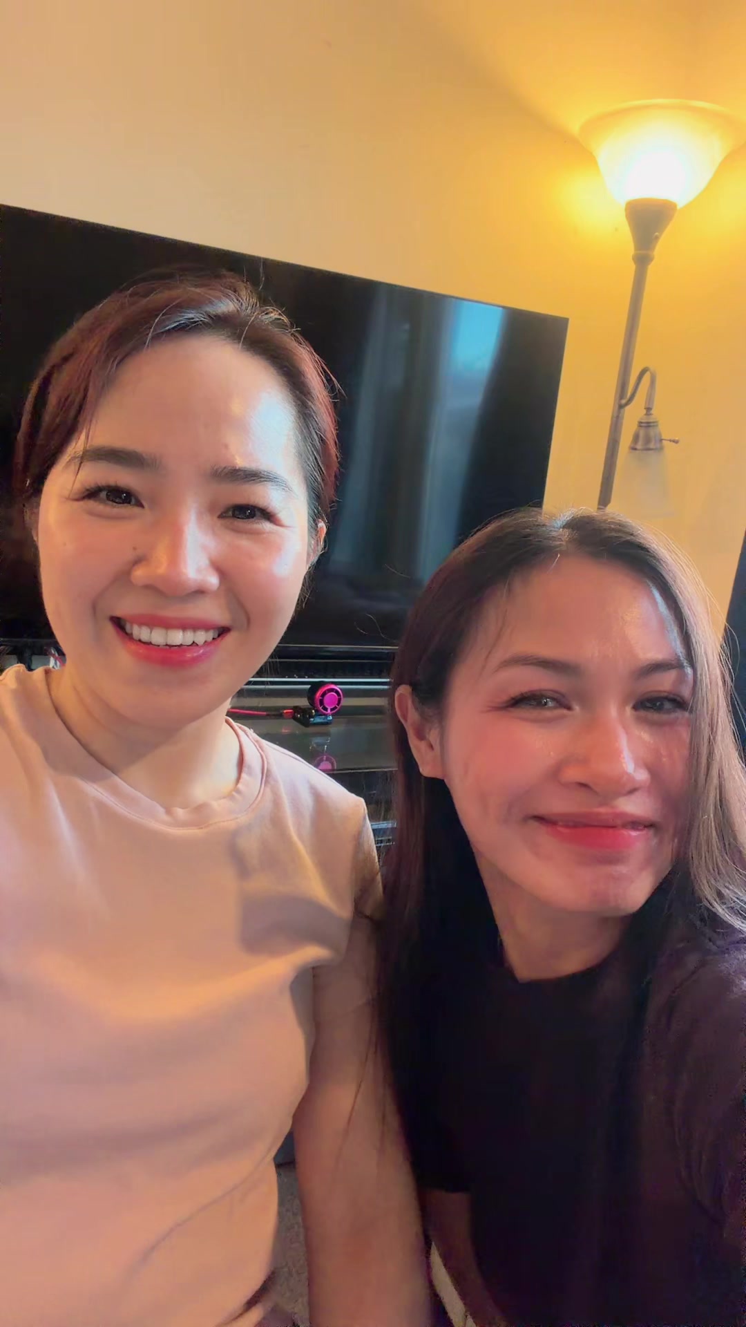 @Nika Yuni 🌹