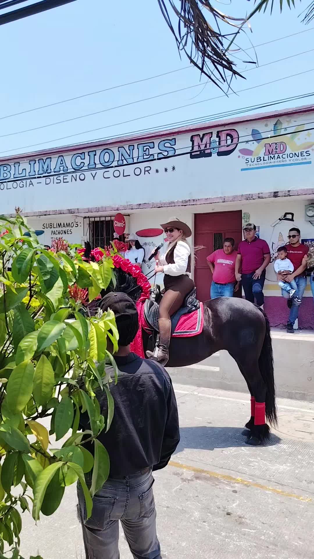 @Mex