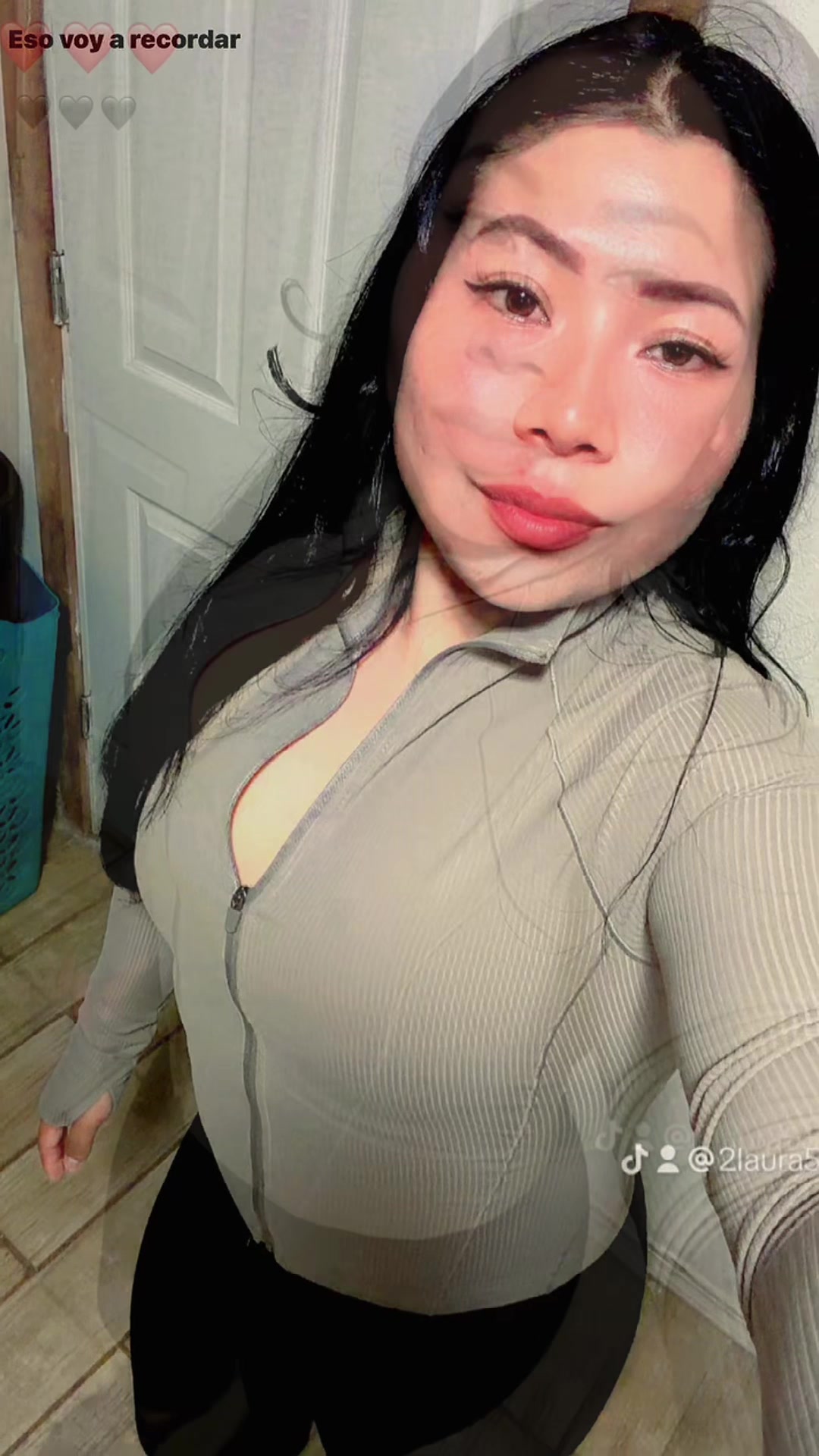 @2laura55