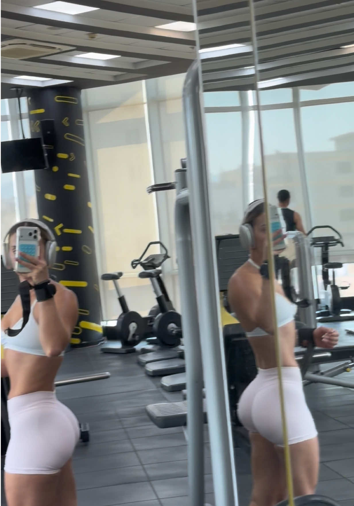 @_niila1