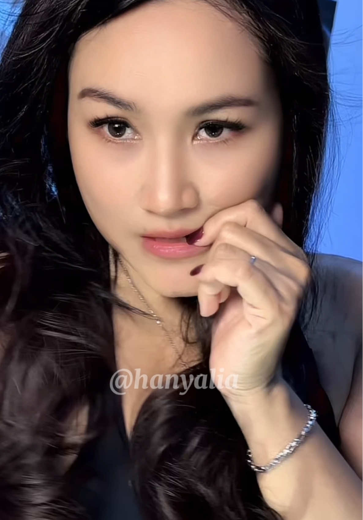 @Hanya Lia