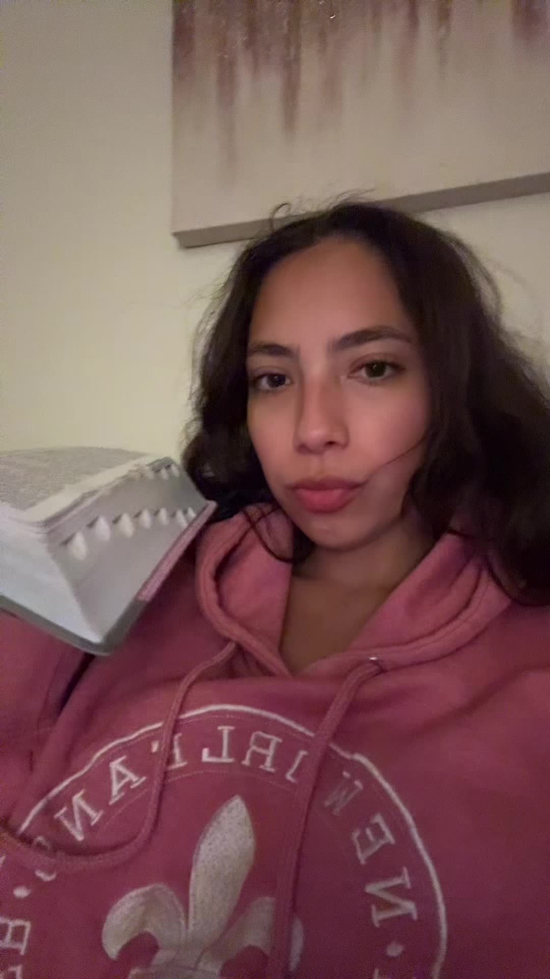 @Emiko☀️✝️🤍🌈