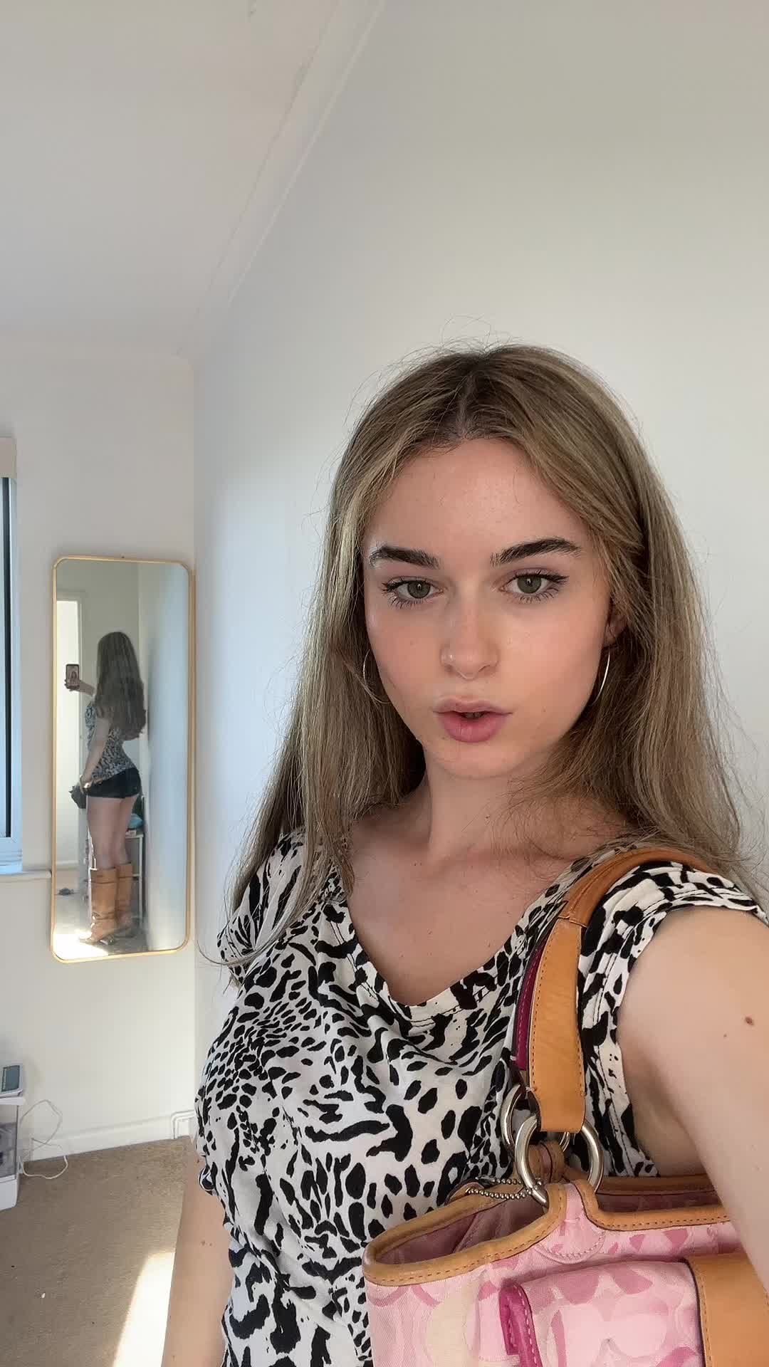 @Eva .𖥔 ݁ ˖