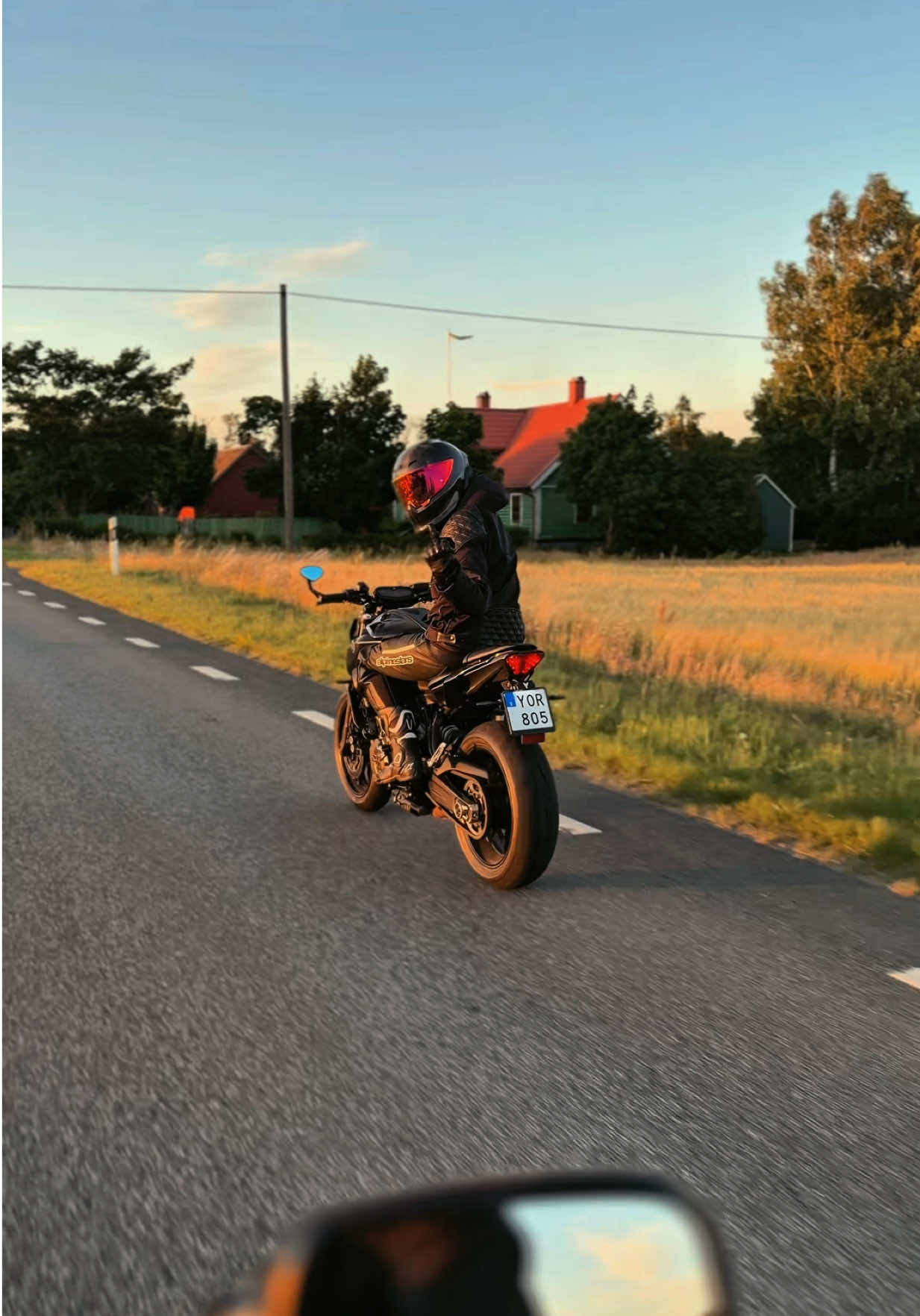 @Duc_Hansen