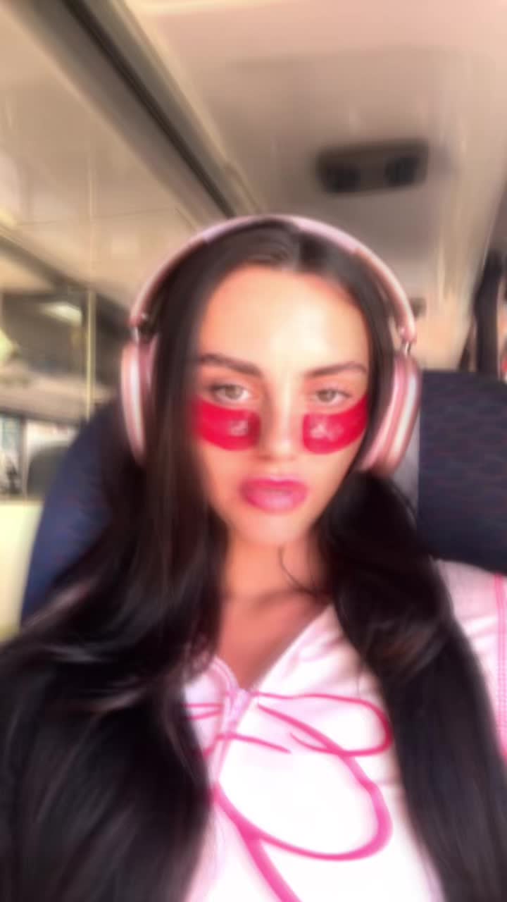 @Anya💕🌎