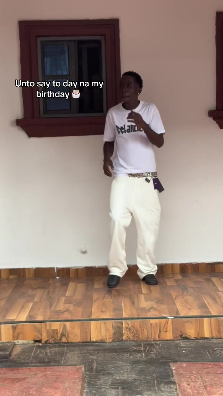 @Kêññÿ kîñg 👑🎤🕺
