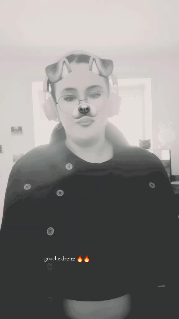 @:)🎀T🎀(: